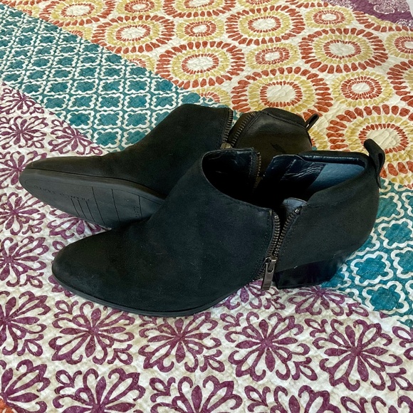 Franco Sarto Black suede booties - Picture 1 of 5